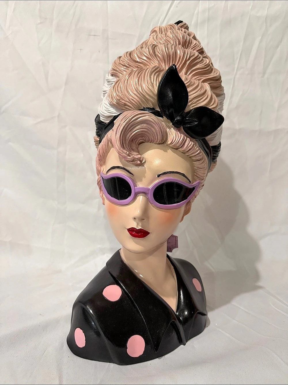 Bella Lux Retro Lady Head Bust with Pink Beehive Hair